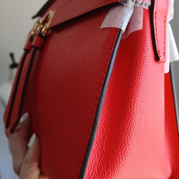 New With Tags - Kate Spade - Lava Red - Medium Crossbody Bag - Picture 13 of 15
